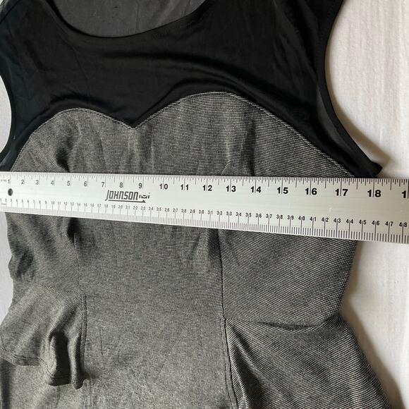 En Focus Petite Women Dress size 12P Sleeveless Sheer Top Peplum KneeLength Gray - Picture 3 of 10